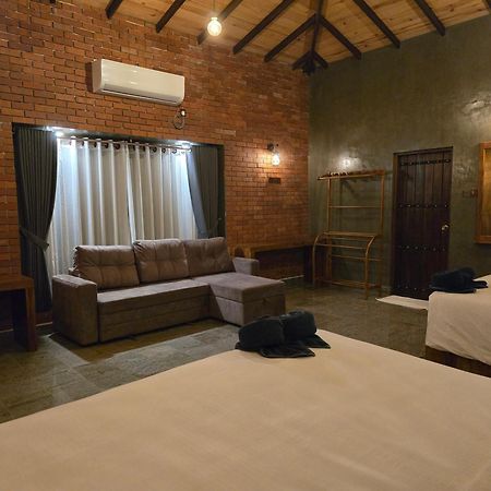 Ceylon Resort Wilpattu Kültér fotó