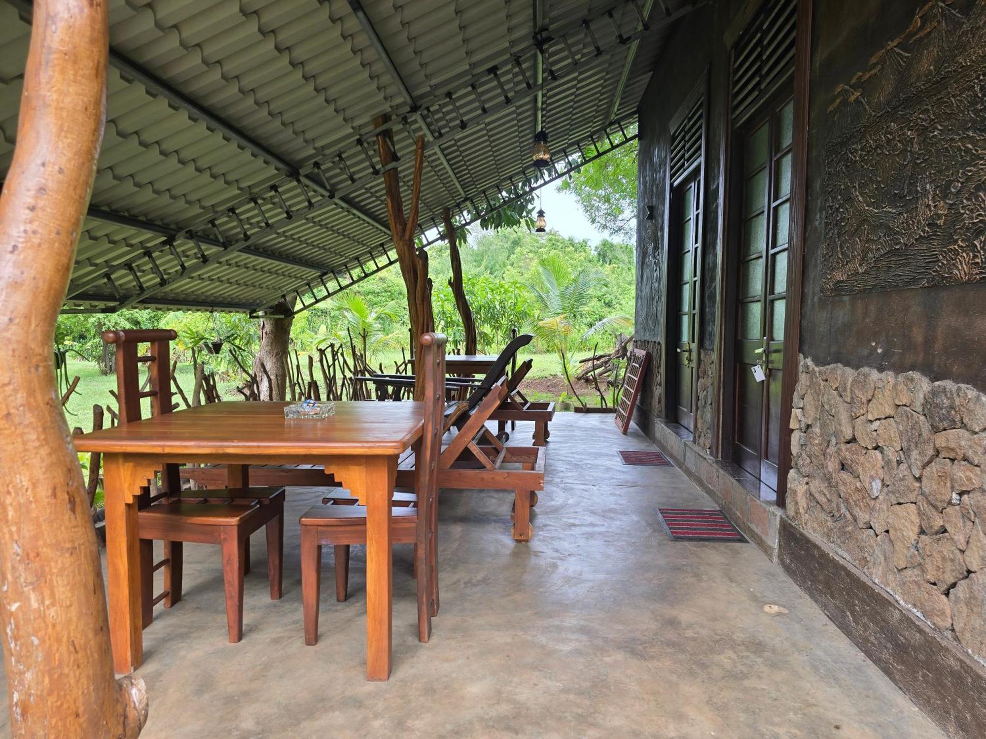 Ceylon Resort Wilpattu Kültér fotó